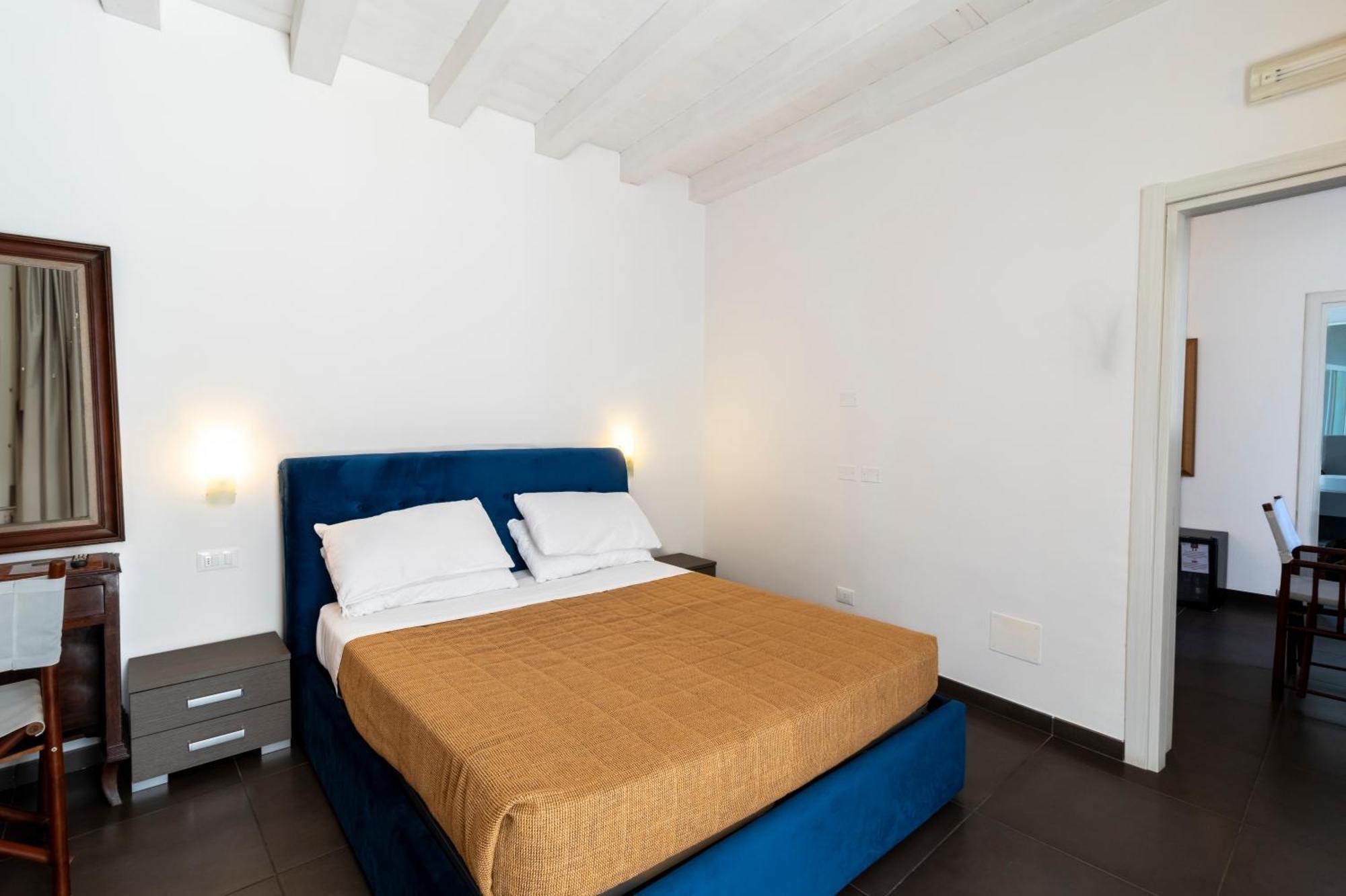 Bed and Breakfast Palazzo Cavour Lecce Exterior foto